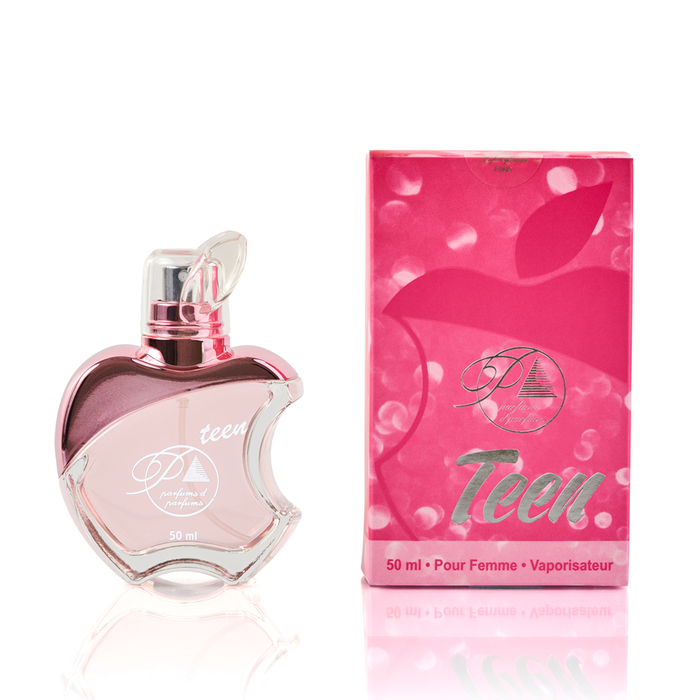 Perfume Parfums Teen J01 inspirado en fantasy para mujer, Eau de Toilette, 50ml. Imagen del frasco y la caja. Familia olfativa floral, frutal y gourmand. Distribuido por Essenciel.