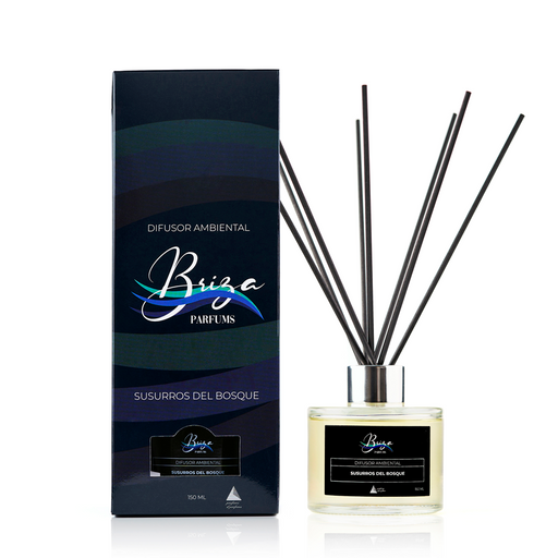 Difusor ambiental de varillas susurros del bosque de Briza Parfums, 150 ml. Aroma duradero y elegante para el hogar. Distribuido por Essenciel.
